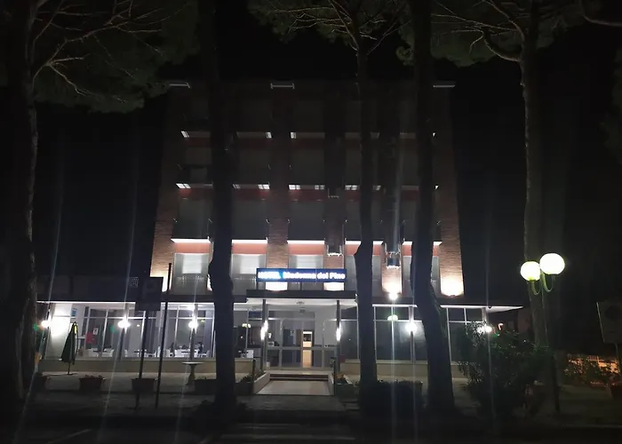 Hotel Madonna Del Pino